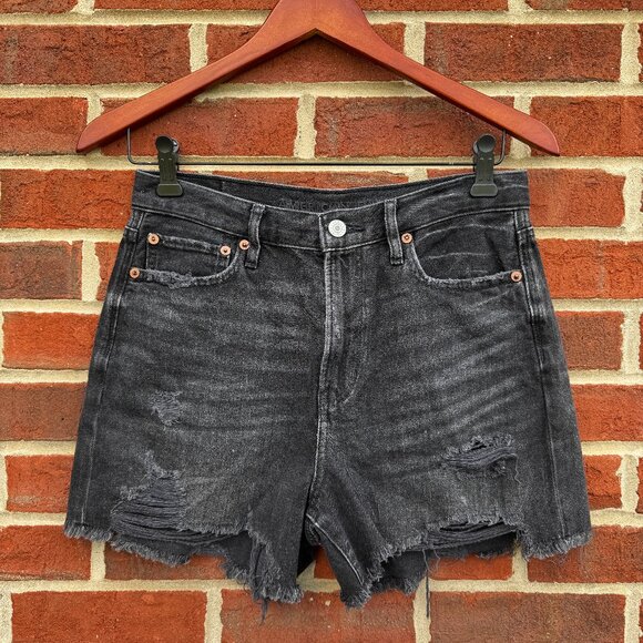 American Eagle 90s Boyfriend Short Size 4 Black Denim Distressed Festival - Picture 1 of 10